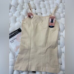 Shapermint Essentials Scoop Neck Cami